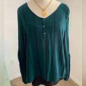 Soft green, long sleeve blouse with vertical lines